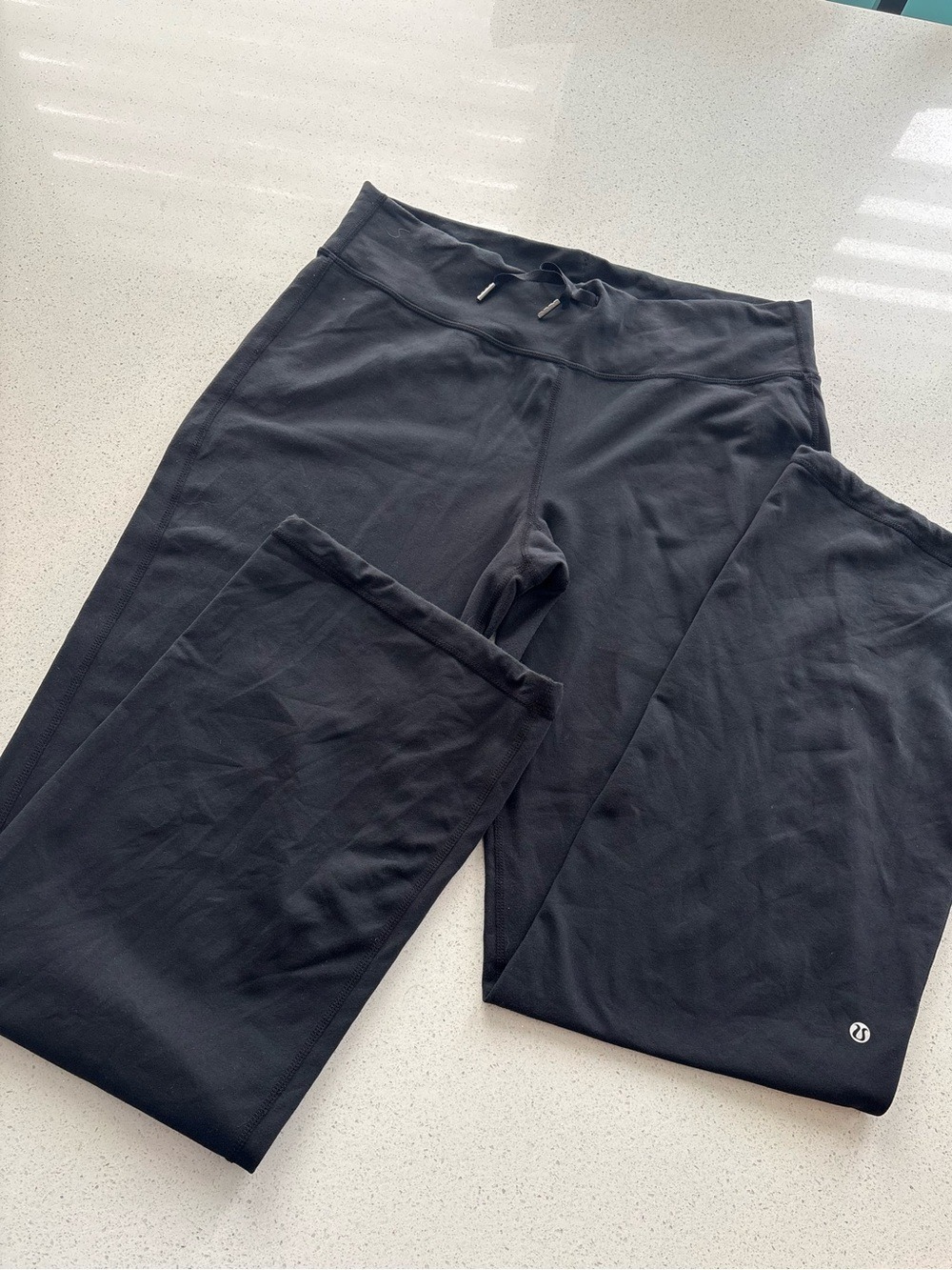 Lululemon ladies wide leg athletic pants